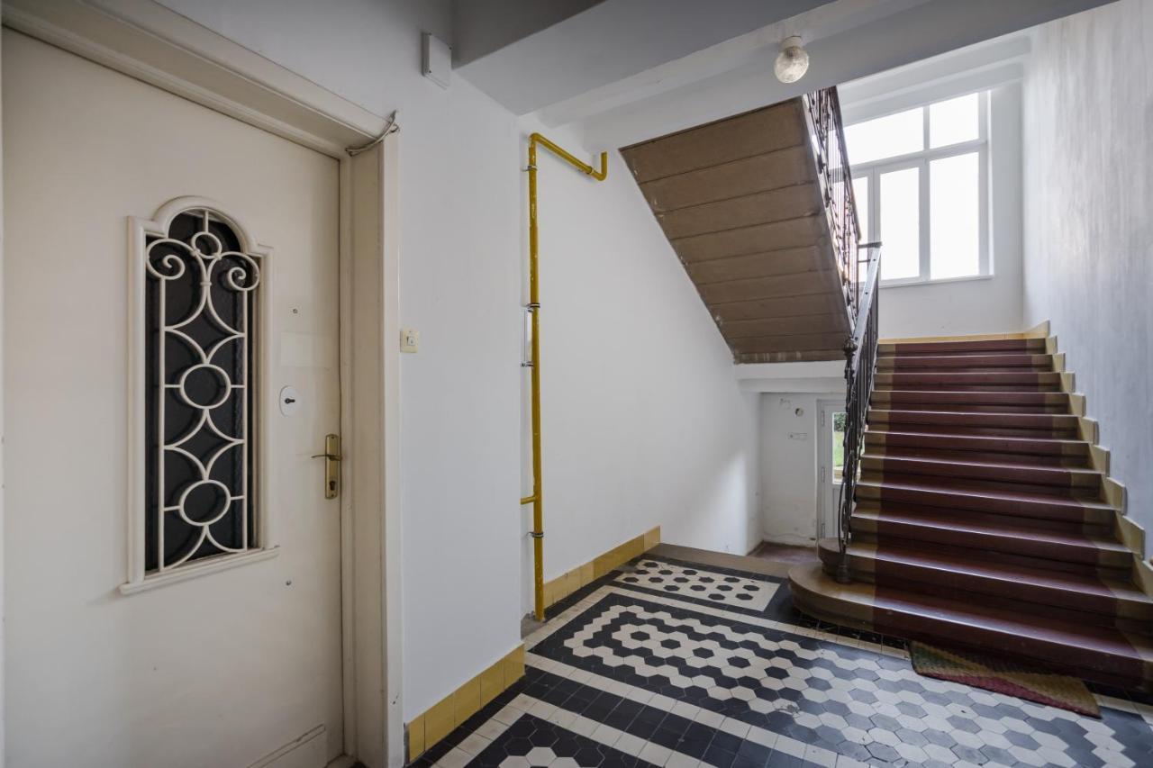 Bpr Blue Paradise Apartment With A/C Budapest Luaran gambar